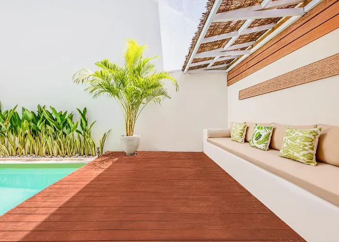 New Fresh 3Bd Prime Location Villa