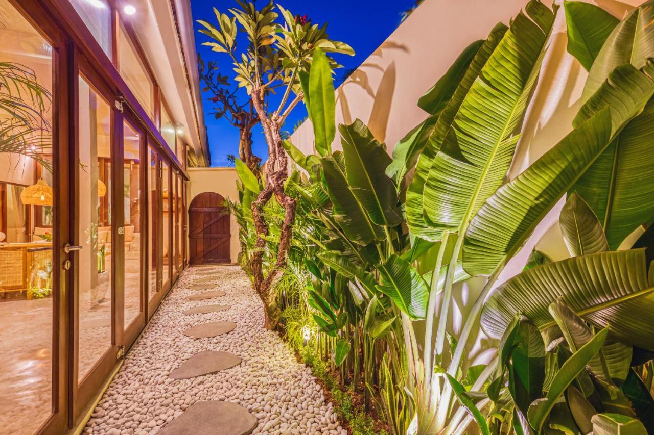 New Fresh 3bd Prime Location Villa